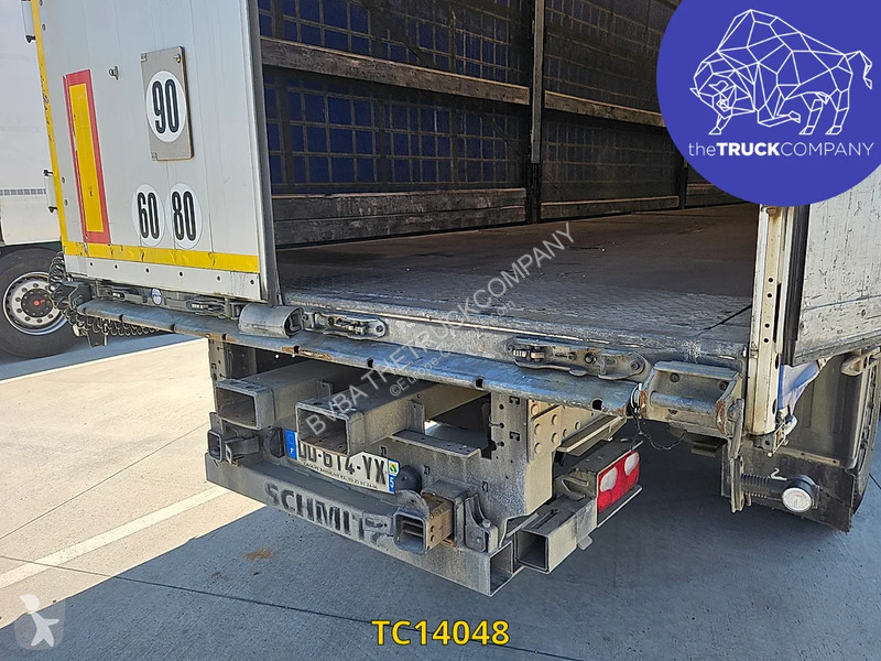 نصف مقطورة Schmitz Cargobull PLSC