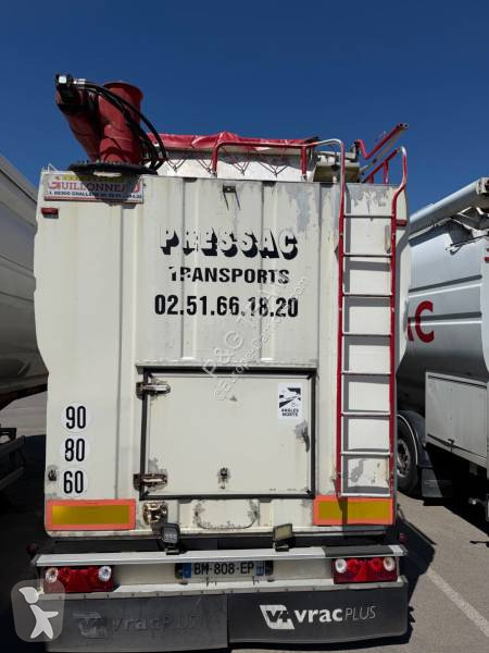 نصف مقطورة Desot