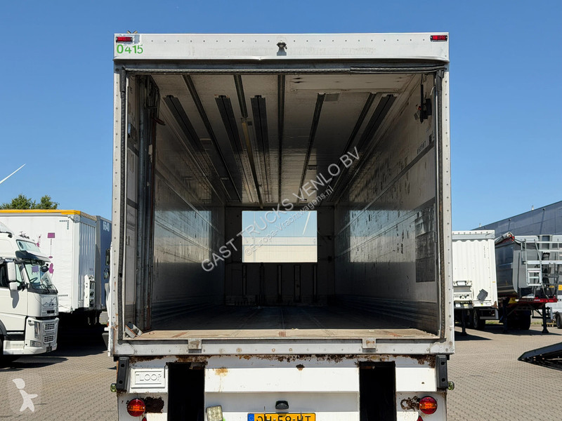 نصف مقطورة Floor Closed Box / Stuur-As /...
