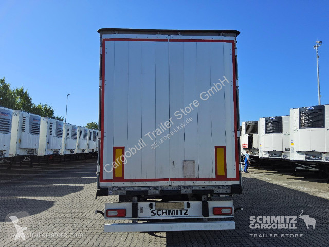 نصف مقطورة Schmitz Cargobull Curtainsider...