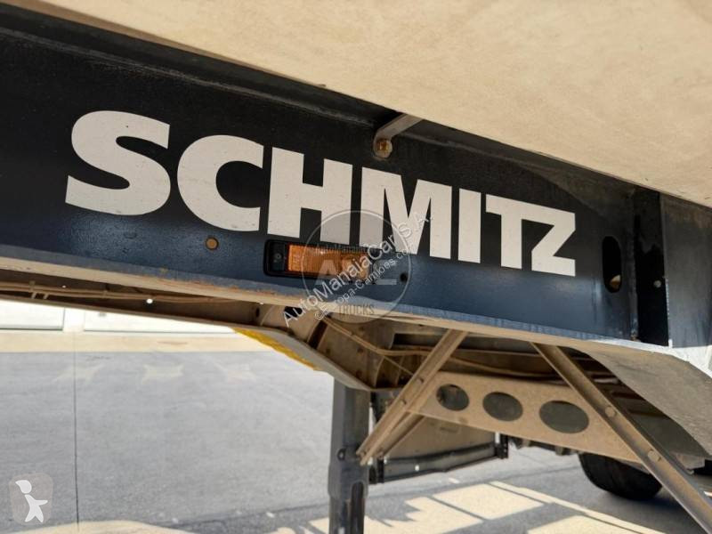 نصف مقطورة Schmitz Cargobull SCB