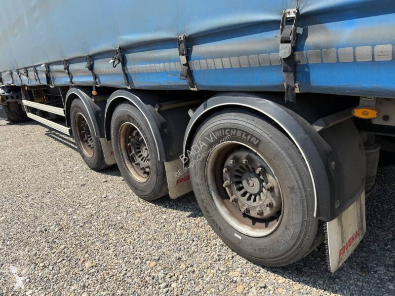 نصف مقطورة Fruehauf