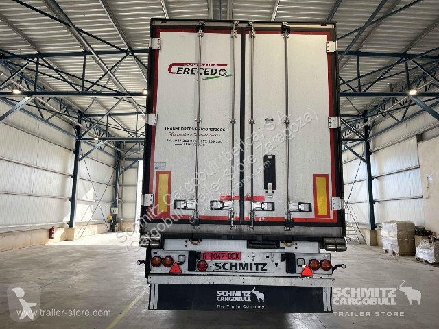 نصف مقطورة Schmitz Cargobull Reefer Standard