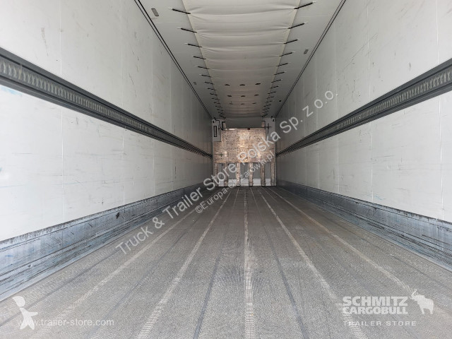 Полуремарке Schmitz Cargobull Tiefkühlkoffer...