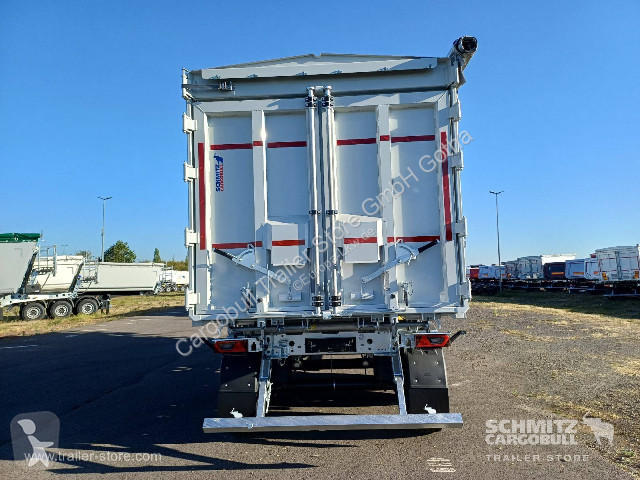 نصف مقطورة Schmitz Cargobull Kipper...
