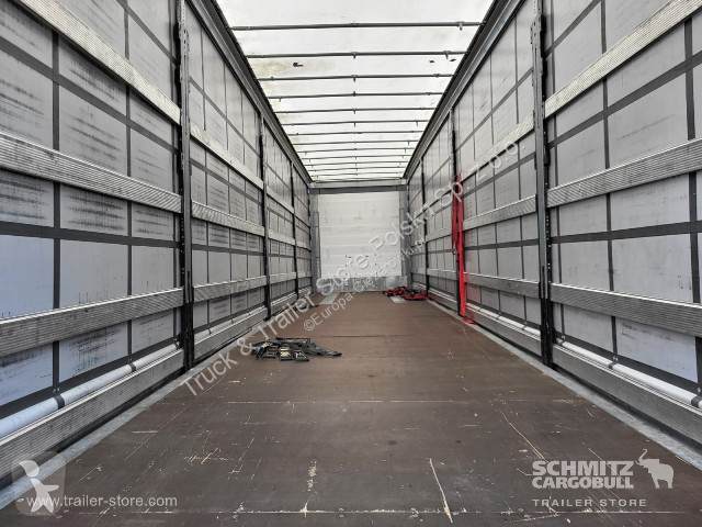 Semi remorque Schmitz Cargobull Schiebeplane Mega