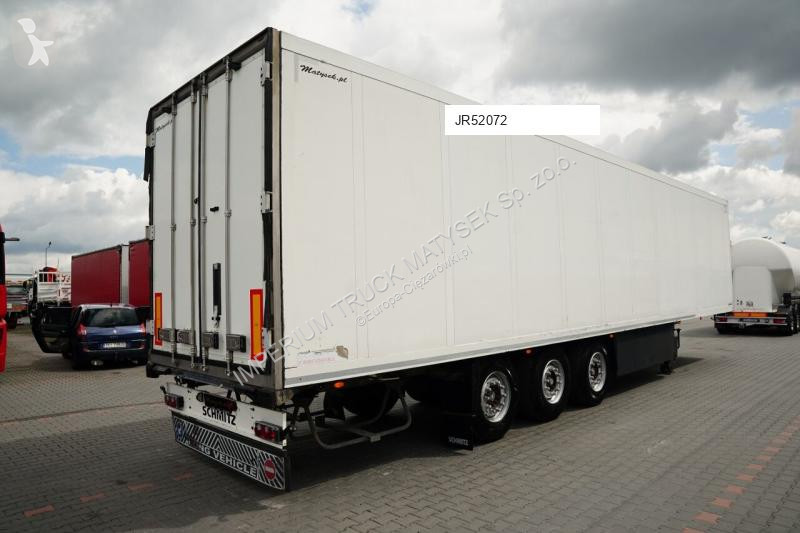 Напівпричіп Schmitz Cargobull