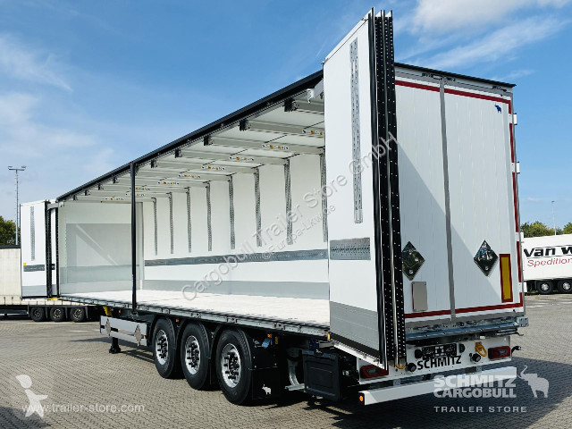 Semirremolque Schmitz Cargobull...