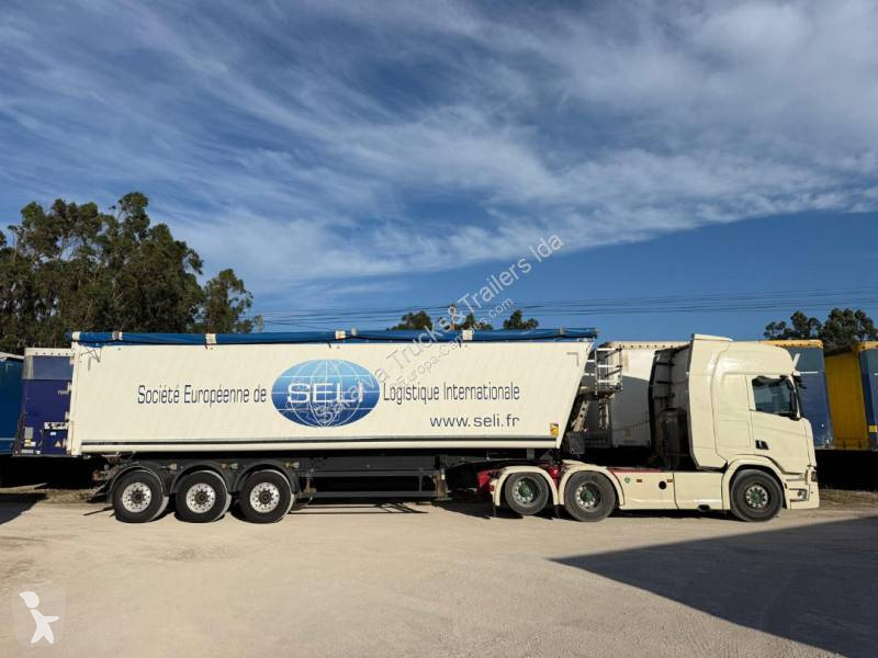 Напівпричіп Schmitz Cargobull