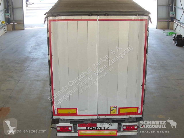 Návěs Schmitz Cargobull Curtainsider Mega