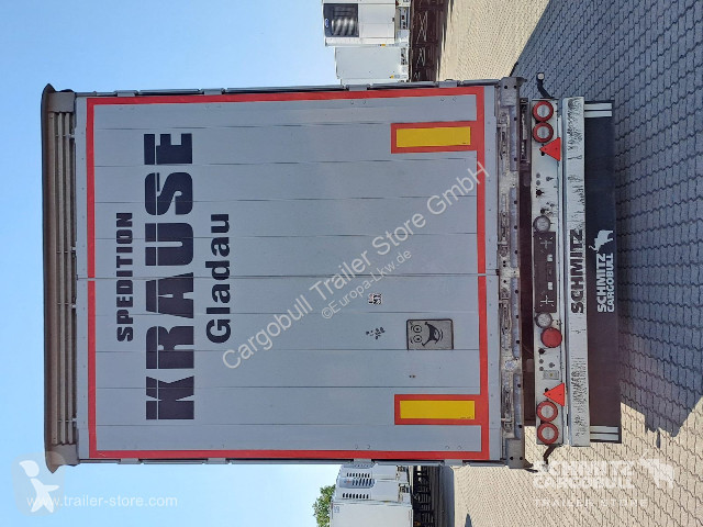 Návěs Schmitz Cargobull Curtainsider Mega Getränke