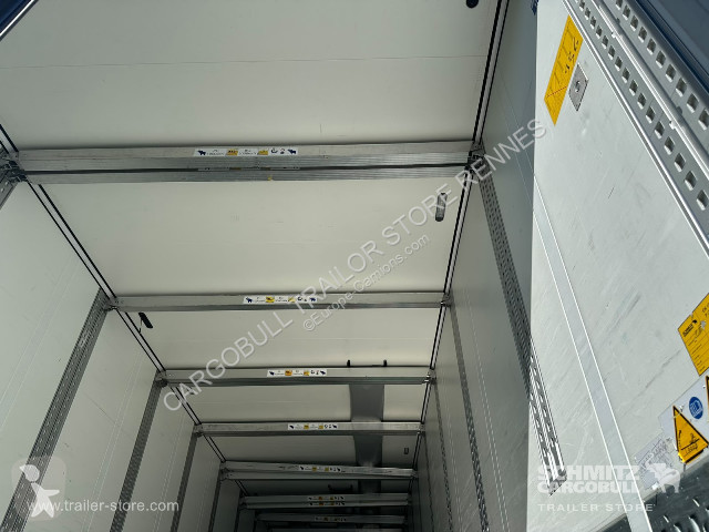 Návěs Schmitz Cargobull Semitrailer Reefer...