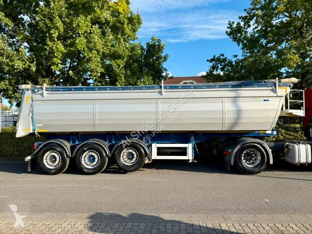 Полуприцеп  MOL Thermo /Stahl Alu/Liftachse/ 28 m³