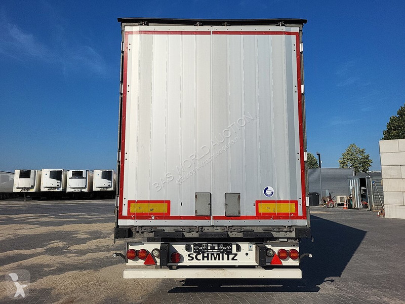 Semirremolque Schmitz Cargobull SCB*S3T