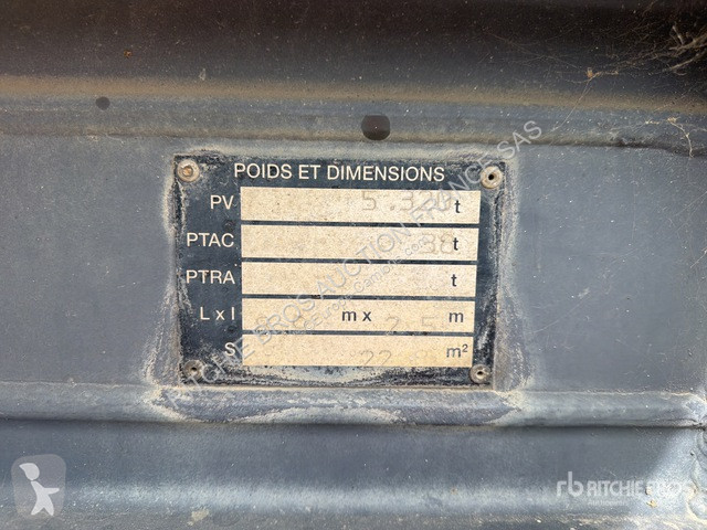 Semiremorca Benalu  C39C05