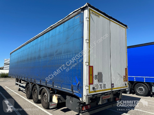 Semiremorca Fruehauf Semitrailer Curtainsider...