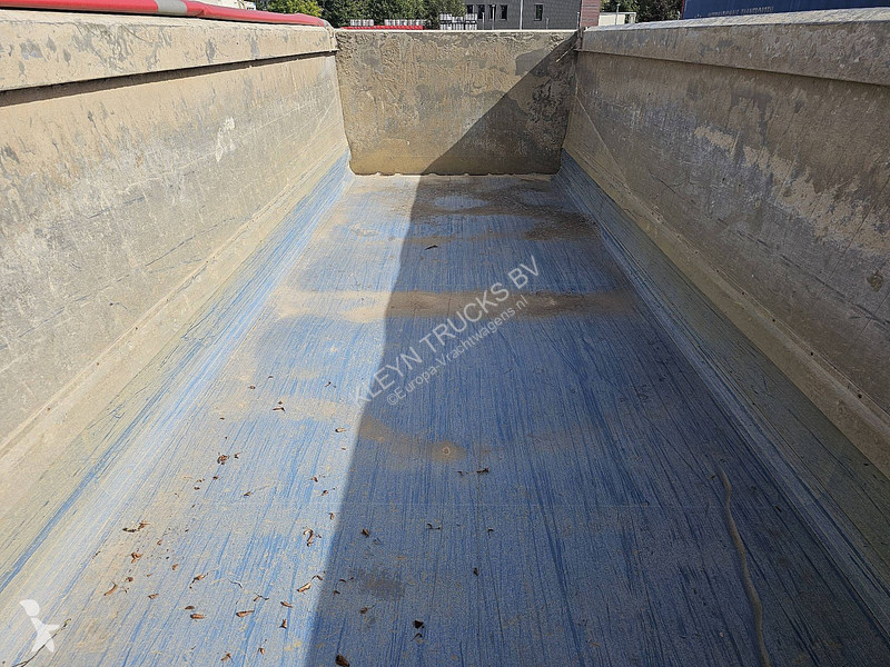 Полуприцеп Schmitz Cargobull 24