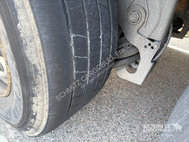 Полуприцеп Trouillet Semitrailer Dryfreight...