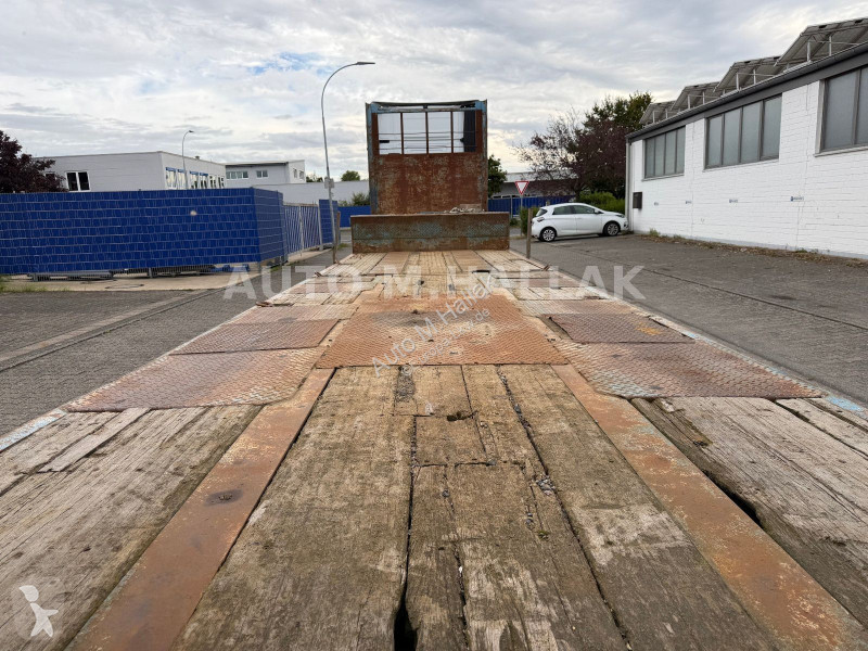 Semitrailer Kaiser Tieflader 45 t Hydr. Rampen...