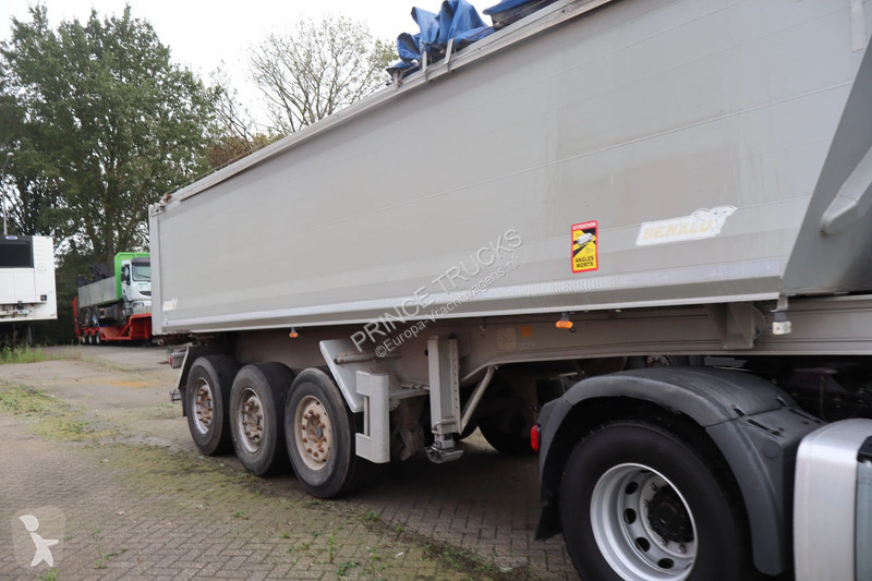 Semitrailer Benalu * C39 * 3AXLE * 26cub *
