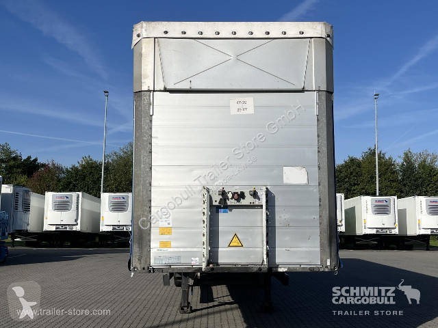 نصف مقطورة Schmitz Cargobull Curtainsider Mega...