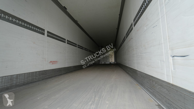 Semirremolque Schmitz Cargobull 3 AXLE FRIGO...