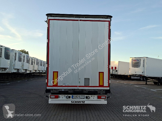 Semitrailer Schmitz Cargobull Curtainsider Mega...
