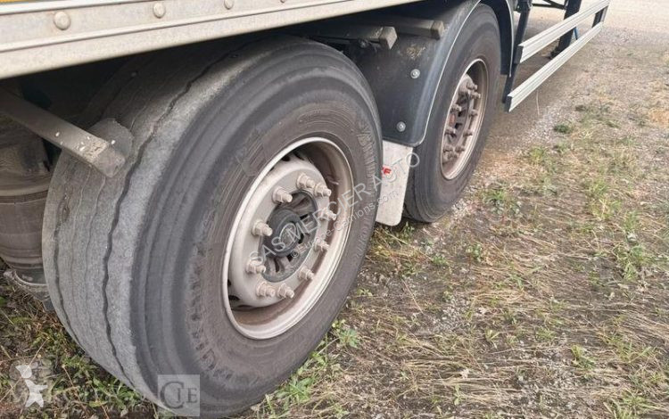 Semiremorca Fruehauf