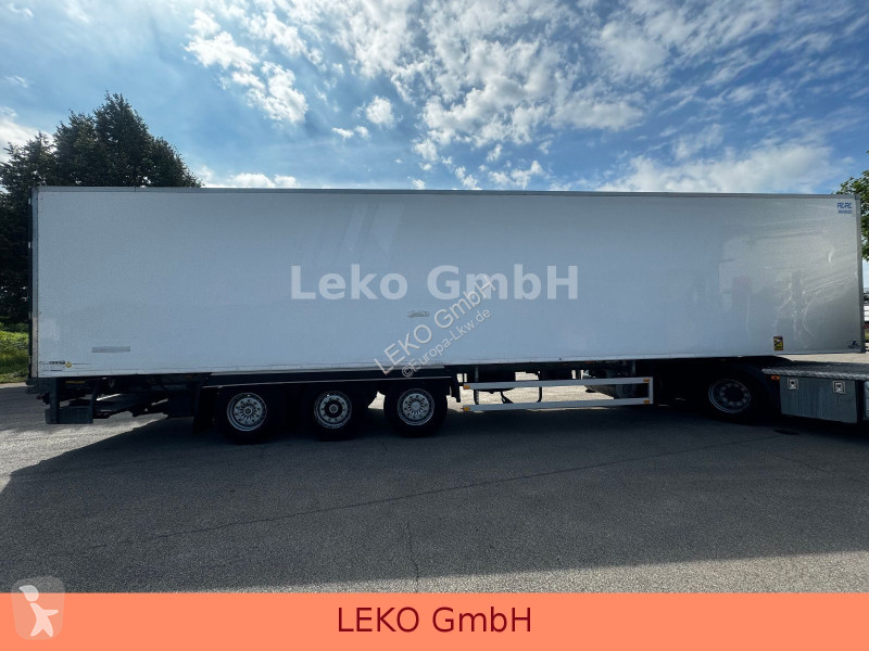 Semirimorchio Fruehauf Standort Budapest