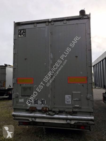 Benalu 134 semi-trailer