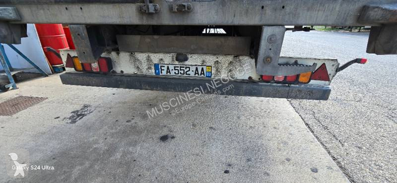 Fruehauf  semi-trailer