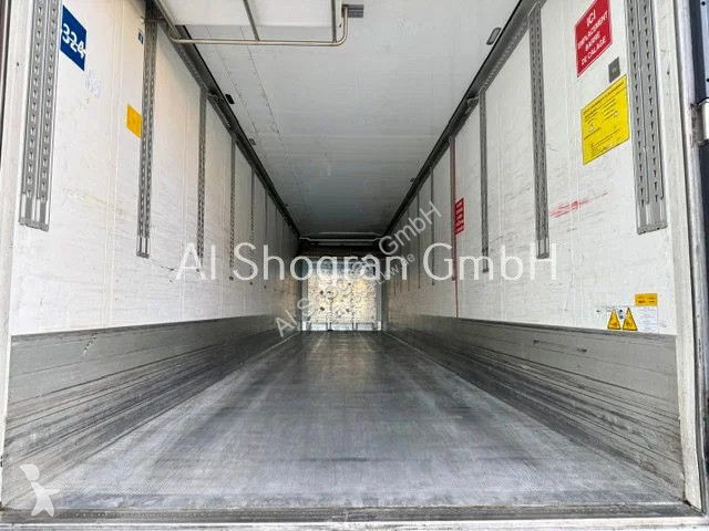 Schmitz Cargobull Thermo King SLXi...