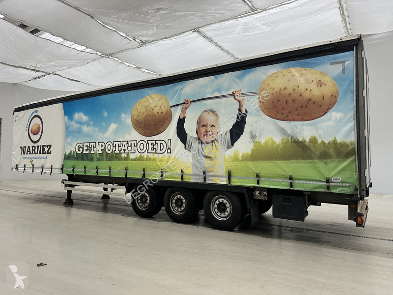 Turbo's Hoet Tautliner semi-trailer