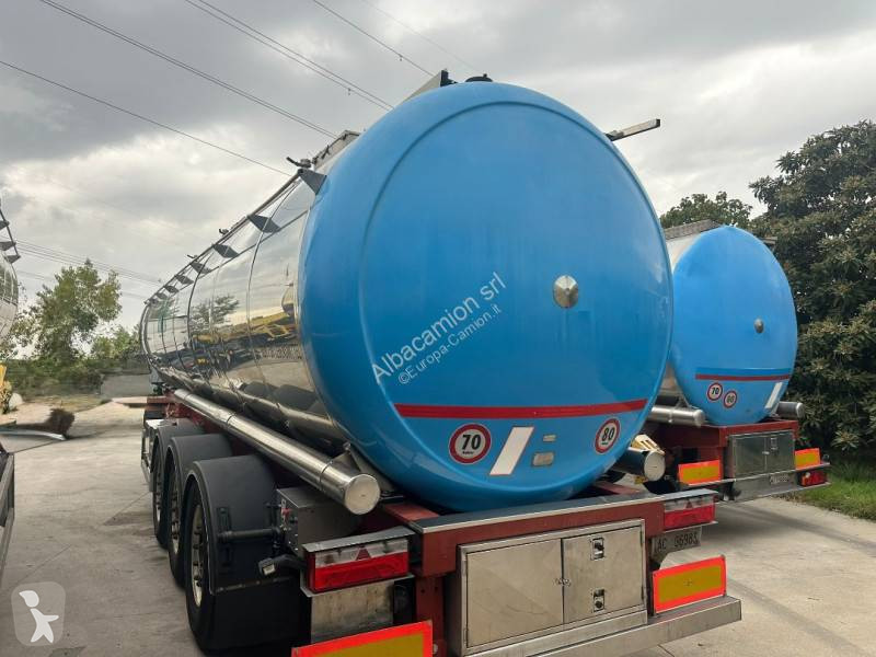 Menci  semi-trailer