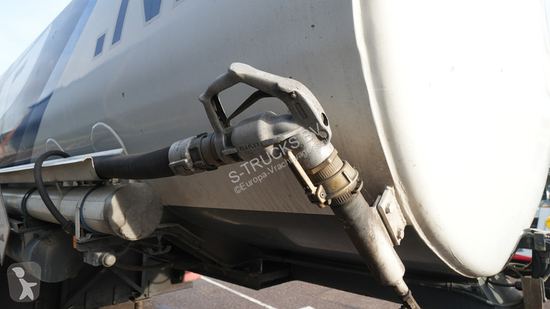 1 axle adr fuel tank trailer 24.000ltr...