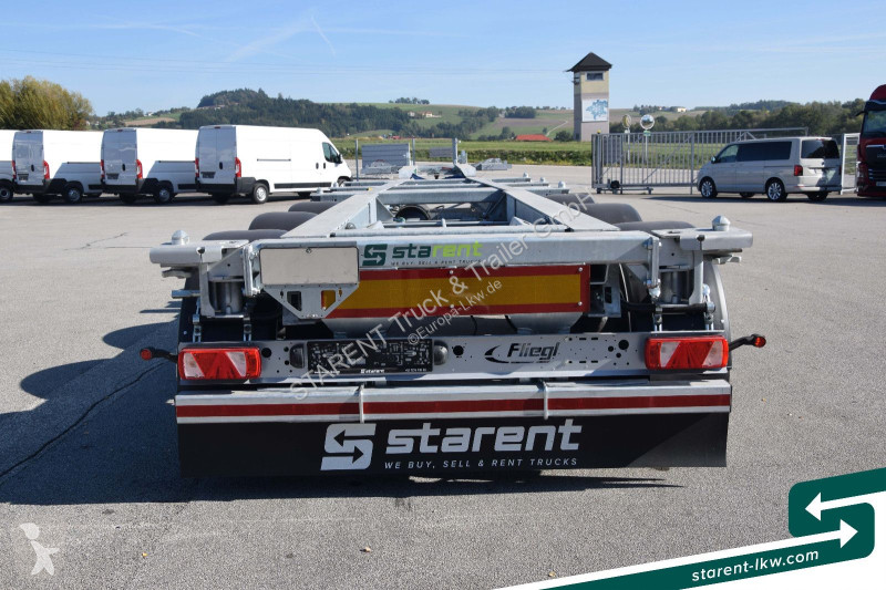 نصف مقطورة Fliegl Containerchassis ADR...