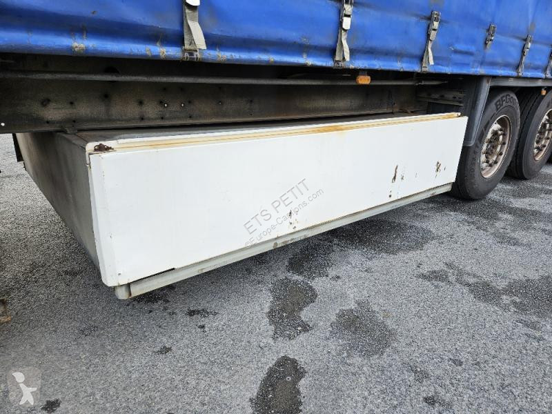 نصف مقطورة Schmitz Cargobull  TAUTLINER 3 ESSIEUX