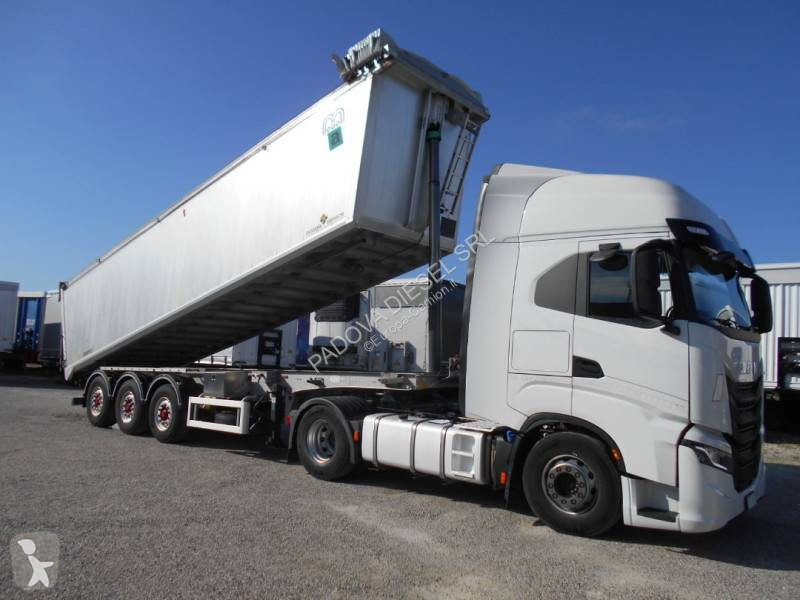 Menci IVECO S-WAY 510 + MENCI 46 mc semi-trailer