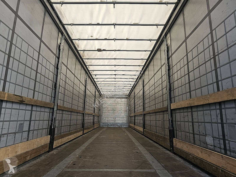 Oplegger Schmitz Cargobull SCB*S3T 3 AXLES...