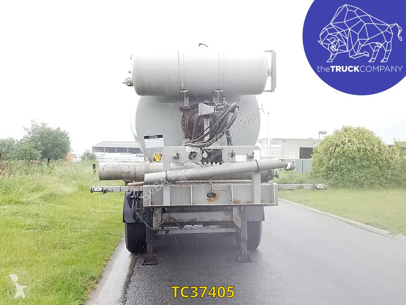 Semitrailer Renders