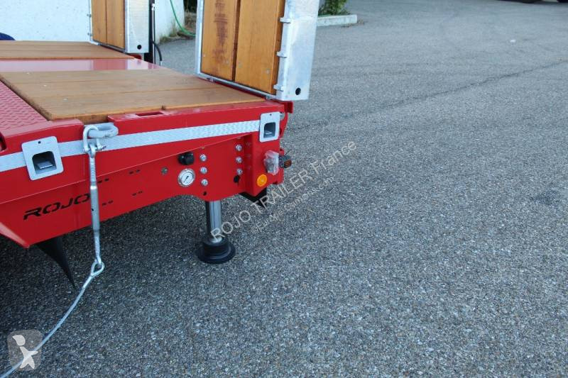 Semitrailer Rojo Trailer Porte-engins surbaissé...