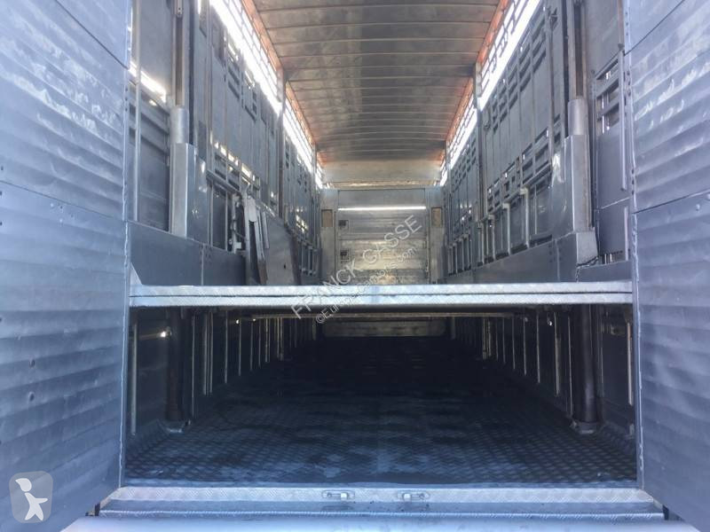 Semitrailer Pezzaioli 3 étages - 2 compartiments