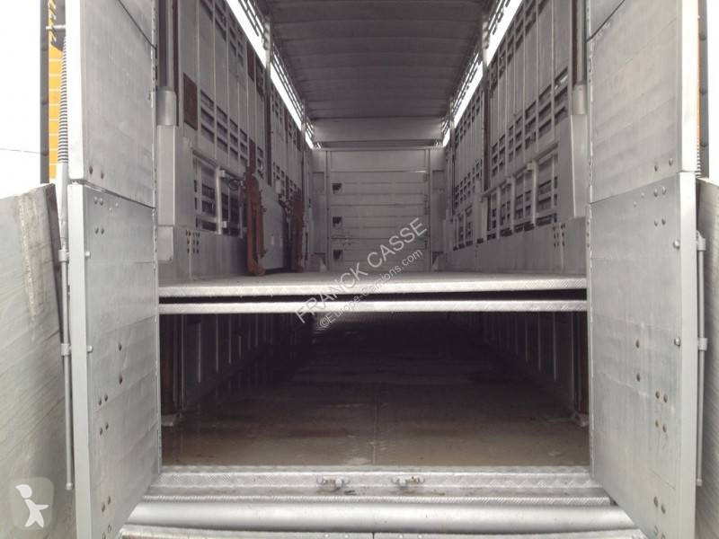 Semitrailer Pezzaioli 3 étages - 2 compartiments