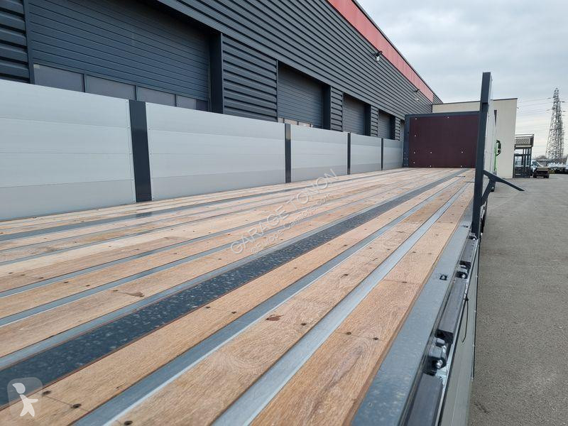 Semitrailer Lecitrailer  PLATEAU RIDELLES...