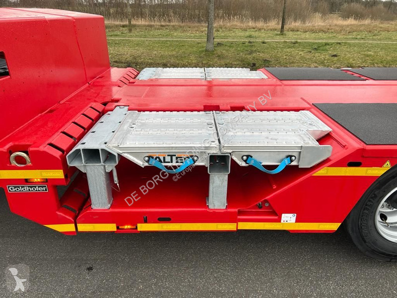 Semitrailer Goldhofer STN-L 4 (245) A RM2 Stepstar