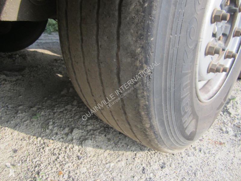 Semitrailer Stas