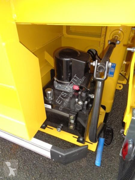 Semitrailer Castera  Porte Engin 3 essieux