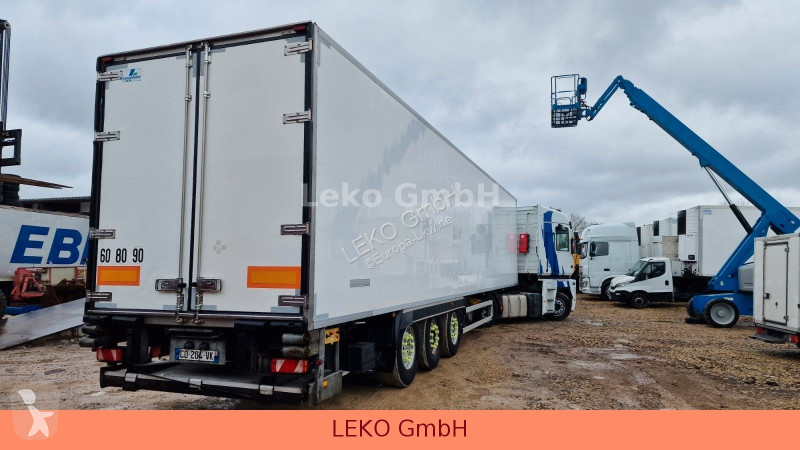 نصف مقطورة Fruehauf Frigo Semi 38T Vector 1850...