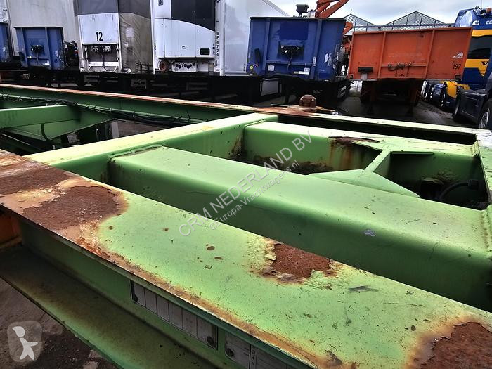 Semitrailer Renders Euro 700 2 axle 20 ft...