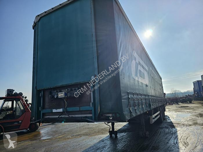 Semiremorca Pacton T3 001 | 3 axle curtainsider...